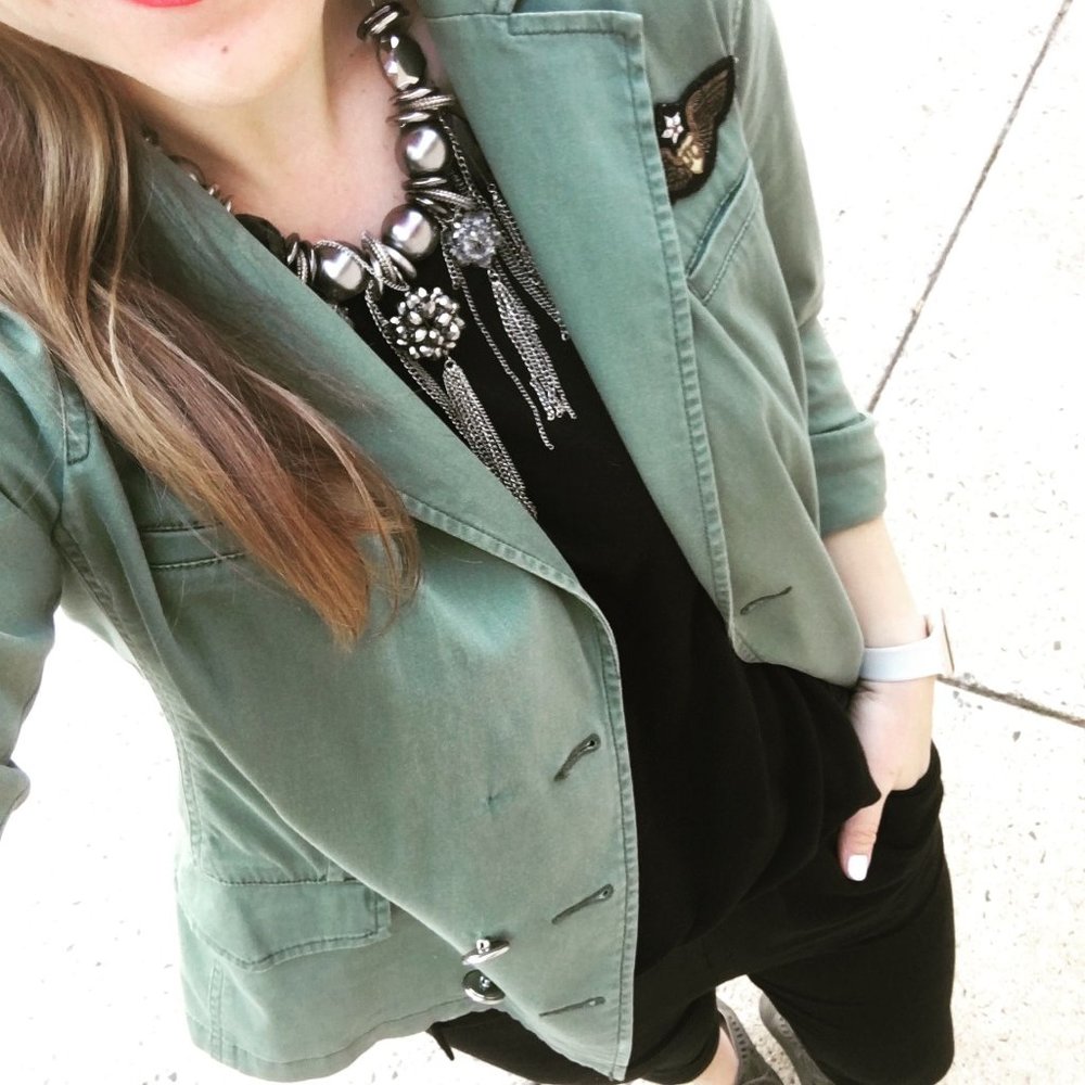 Cabi Vintage 326 Green Sargent Military Patch Jacket XS